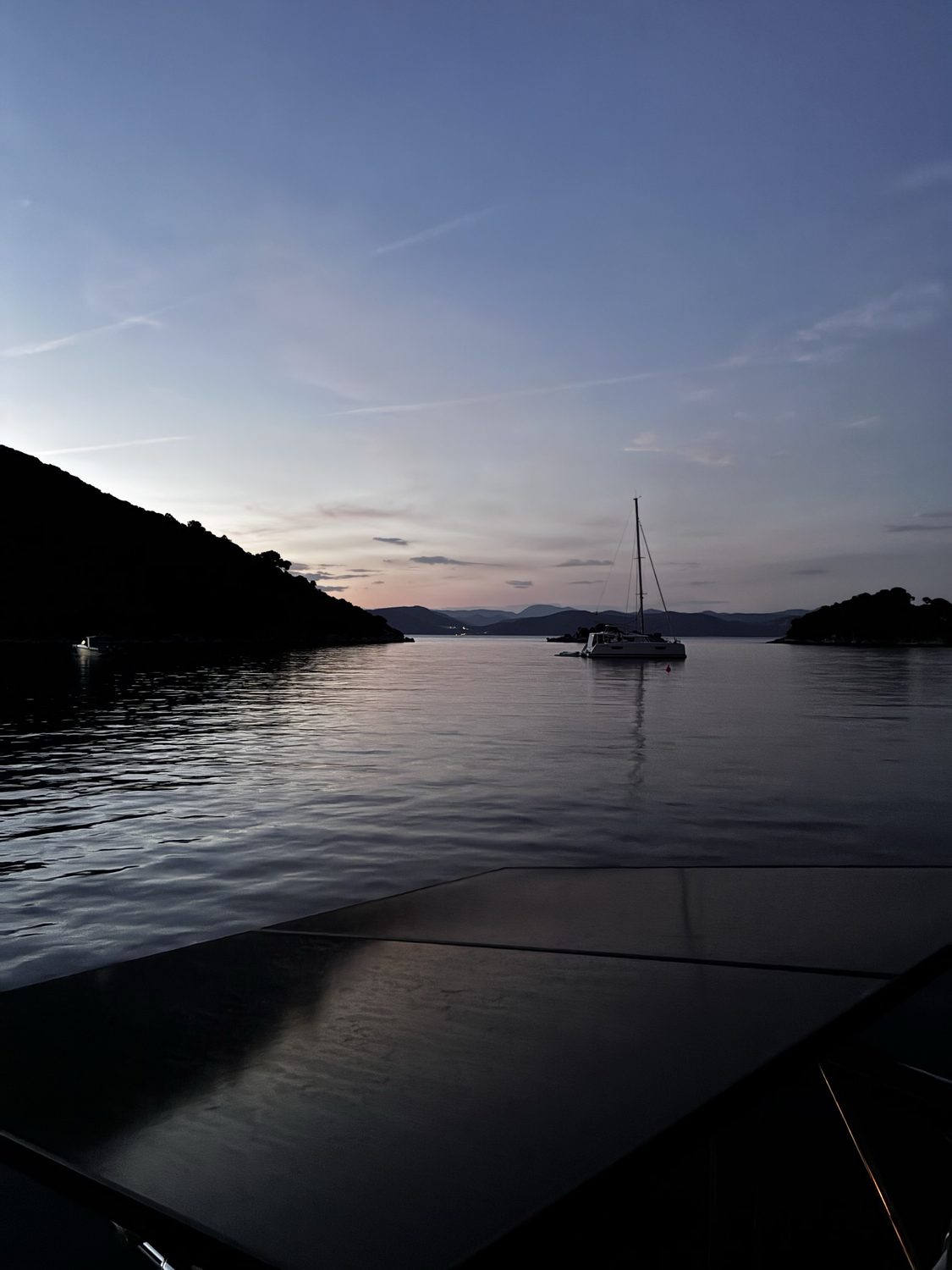 Stille Morgenbucht auf der grünen Insel Mljet